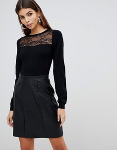 Черное платье 2 в 1 с кружевной отделкой и юбкой из искусственной кожи Lipsy - Черный