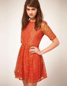 Кружевное платье на контрастной подкладке ASOS - Синий