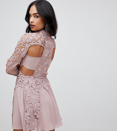 Кружевное платье мини с высоким воротом и вырезом ASOS DESIGN - Розовый