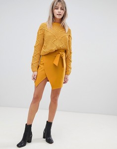Мини-юбка из крепа с поясом ASOS DESIGN - Желтый