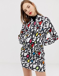 Бомбер с логотипом в стиле графити Love Moschino - Белый