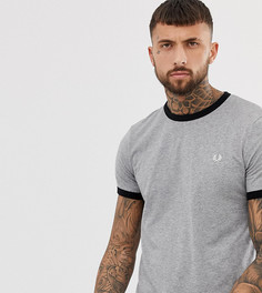 Серая узкая футболка с контрастной горловиной Fred Perry эксклюзивно для ASOS - Серый