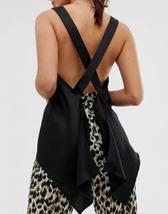 Атласный топ с квадратным вырезом и перекрестными бретельками ASOS DESIGN - Черный