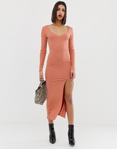 Платье макси в рубчик с вырезом сердечком и разрезом ASOS DESIGN - Оранжевый