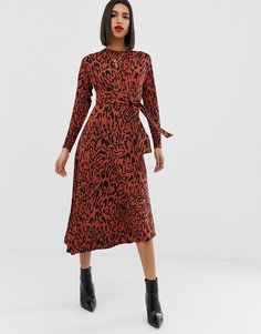 Платье макси с завязкой на талии и звериным принтом ASOS DESIGN - Мульти