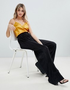 Черные плиссированные брюки с широкими штанинами и поясом PrettyLittleThing - Черный