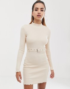 Бежевое платье в рубчик, с высоким воротом и поясом Missguided - Бежевый