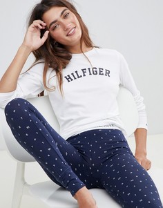 Хлопковый пижамный комплект с лонгсливом и логотипом Tommy Hilfiger - Темно-синий