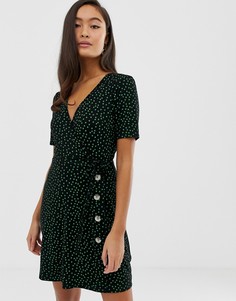 Платье в горошек с запахом и пуговицами Miss Selfridge - Черный