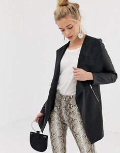 Куртка из искусственной кожи с каскадной драпировкой New Look - Черный