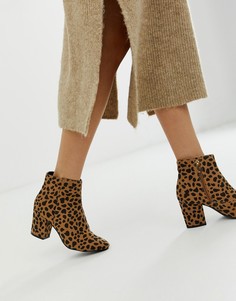 Ботинки на блочном каблуке с гепардовым принтом New Look - Коричневый