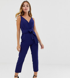Комбинезон с запахом и поясом ASOS DESIGN Petite - Темно-синий