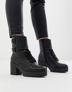 Черные ботинки на массивном каблуке с пряжками New Look - Черный
