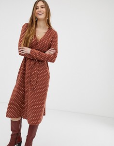 Коричневое платье миди с завязкой на талии Miss Selfridge - Коричневый