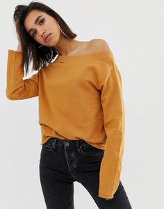 Бежевый свитшот с открытыми плечами и необработанными краями ASOS DESIGN - Кремовый