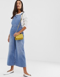 Укороченный джинсовый комбинезон с широкими штанинами Miss Selfridge - Синий