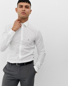 Белая приталенная рубашка из легко поддающейся глажке ткани Calvin Klein эксклюзивно для ASOS - Белый