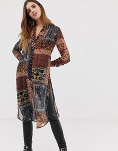 Платье-рубашка с платочным принтом QED London - Мульти