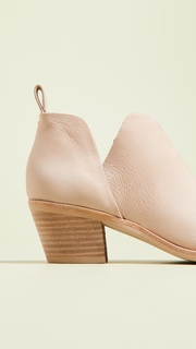 Dolce Vita Sonni Block Heel Booties
