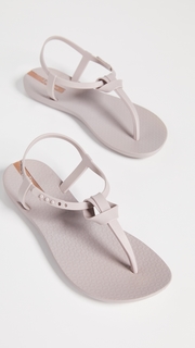 Ipanema Ellie Knot T-Strap Sandals