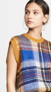 Closed Plaid Sleeveless Knit