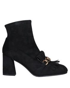 Полусапоги и высокие ботинки Stuart Weitzman