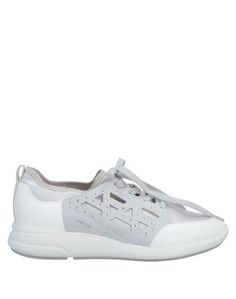 Низкие кеды и кроссовки Geox