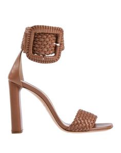 Сандалии Casadei