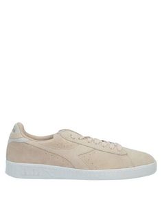 Низкие кеды и кроссовки Diadora