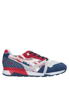 Низкие кеды и кроссовки Diadora
