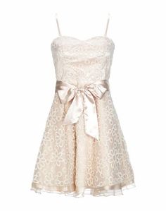 Короткое платье Allure