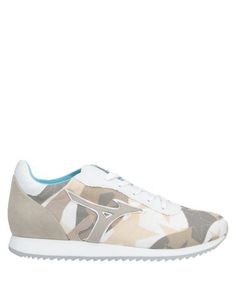 Низкие кеды и кроссовки Mizuno