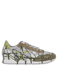 Низкие кеды и кроссовки Mizuno