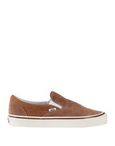 Низкие кеды и кроссовки Vans