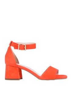 Сандалии Estelle