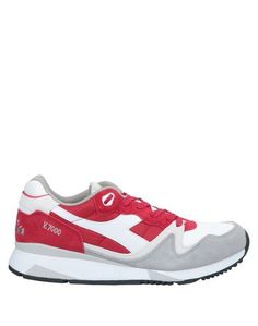 Низкие кеды и кроссовки Diadora