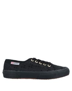 Низкие кеды и кроссовки Superga