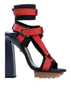 Сандалии Versace