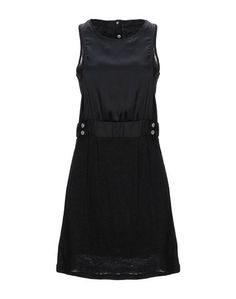 Короткое платье Karl Lagerfeld