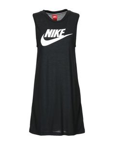 Короткое платье Nike
