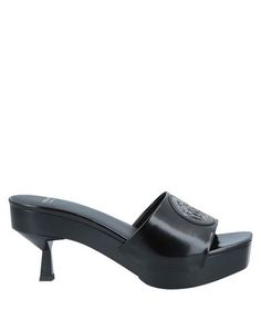 Сандалии Versace