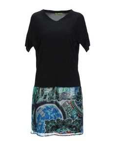 Короткое платье Versace Jeans