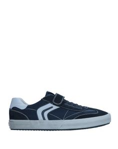 Низкие кеды и кроссовки Geox