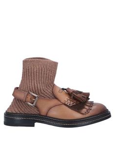Полусапоги и высокие ботинки Santoni