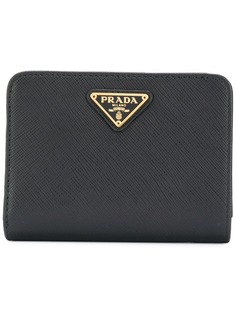 Аксессуары Prada