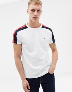 Белая футболка с отделкой кантом с логотипом Tommy Hilfiger sports capsule - Белый
