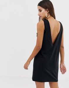 Платье-майка с V-образным вырезом на спине ASOS DESIGN - Черный