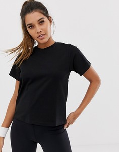 Спортивный топ с короткими рукавами и сетчатыми вставками ASOS 4505 - Черный