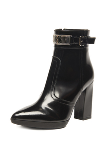 ankle boots Love Moschino