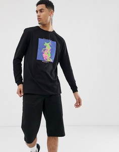 Свободный лонгслив с ярким принтом на груди ASOS DESIGN - Черный